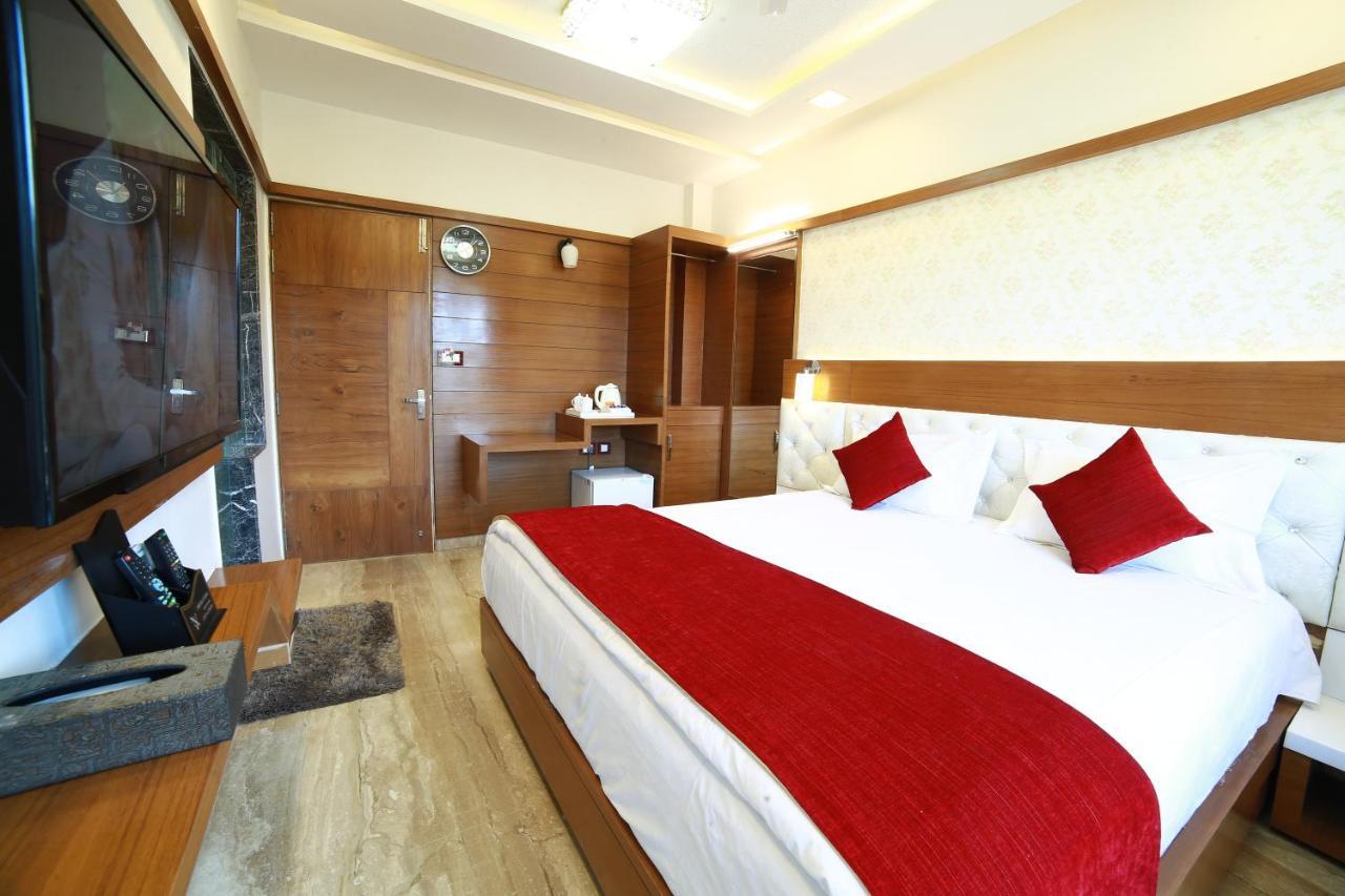 Hotel Sheratone Mount Abu Luaran gambar