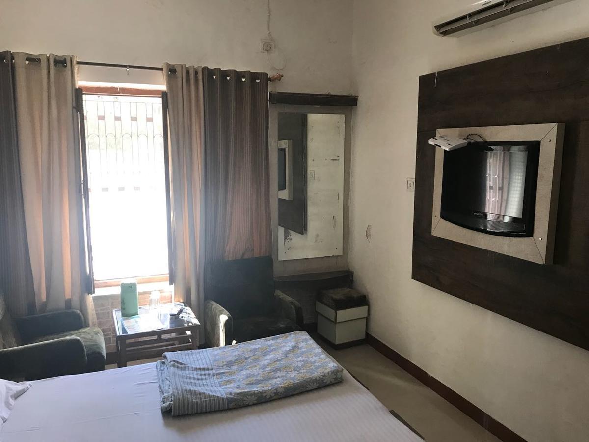 Hotel Sheratone Mount Abu Luaran gambar
